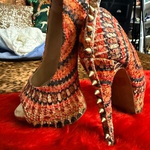 Stylish Peep-Toe Heels with Studded Accents